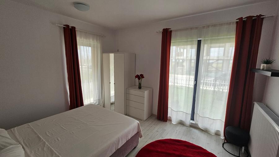 Duplex cu 5 camere cu Teren 300 Mp în Nord