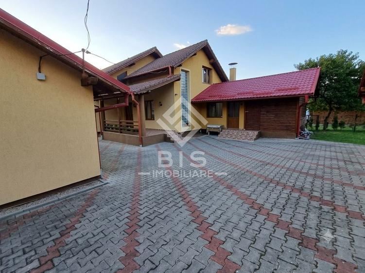 Casă individuală cu 5 camere cu Canalizare în Caila
