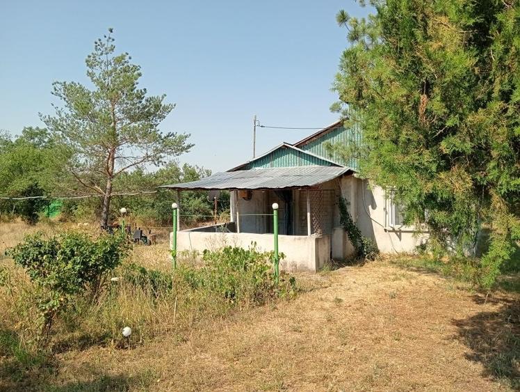 Casă cu 2 camere în Șelaru