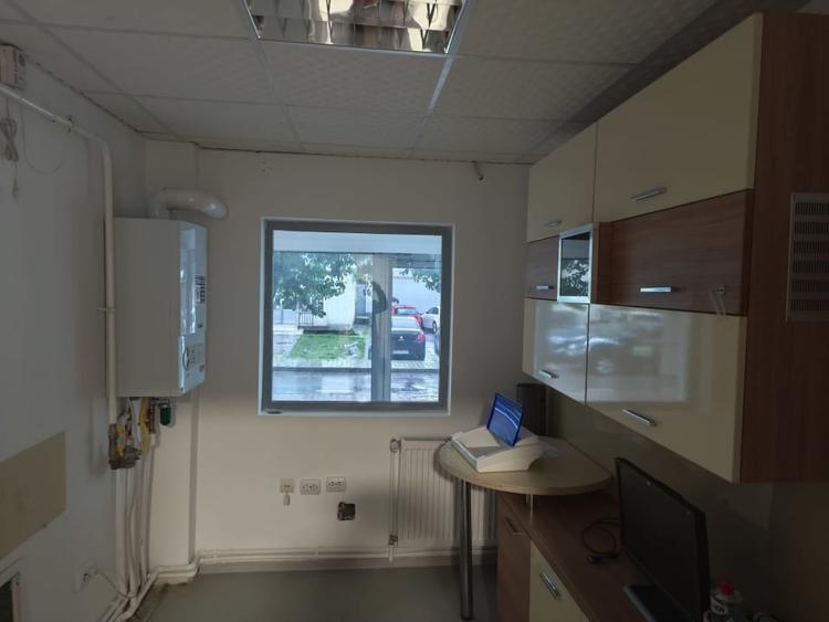 Spațiu comercial, de 12 mp, în Obor