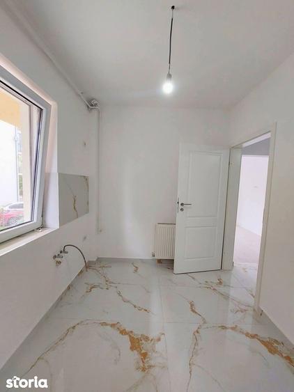 Apartament cu 2 camere decomandat în Dobroești