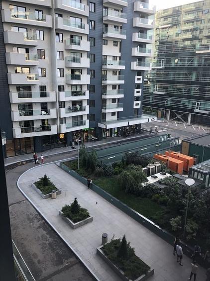 Apartament cu 2 camere semidecomandat, mobilat în Barbu Văcărescu