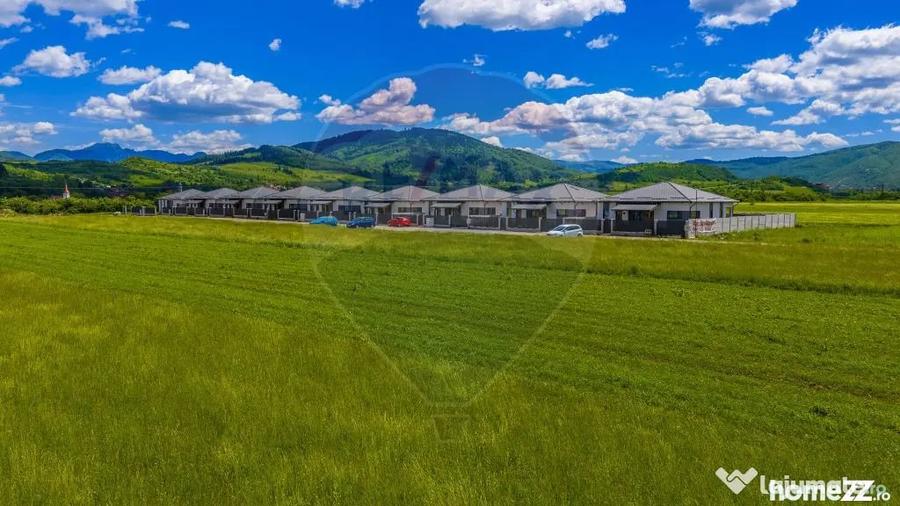 Teren în Tărlungeni