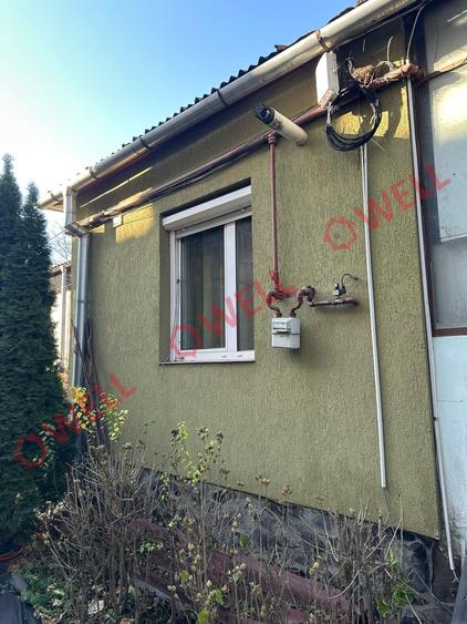 Casă individuală cu 1 camere cu Teren 100 Mp în Central