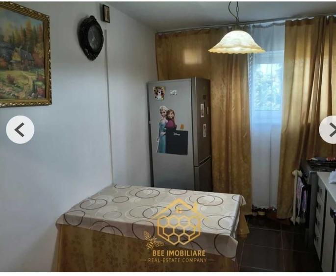 Apartament cu 2 camere semidecomandat în Exterior Vest