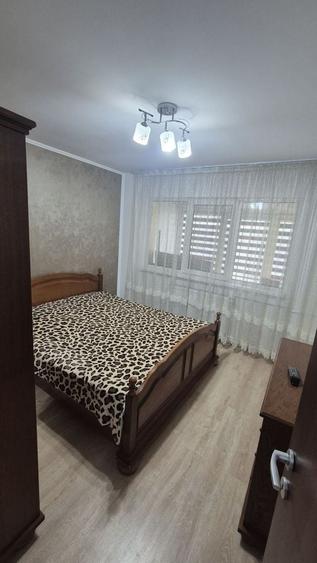Apartament cu 3 camere decomandat în Pantelimon