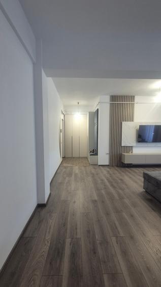 Apartament cu 2 camere semidecomandat în Tomis Nord