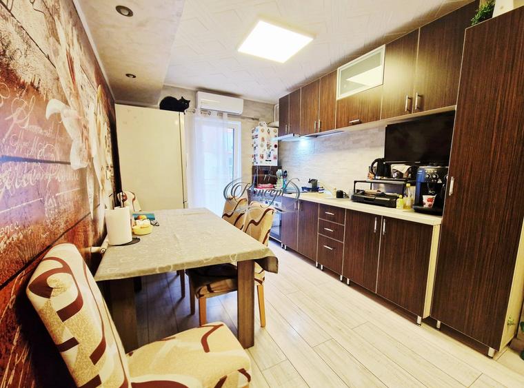 Apartament cu 2 camere decomandat, mobilat în Florești