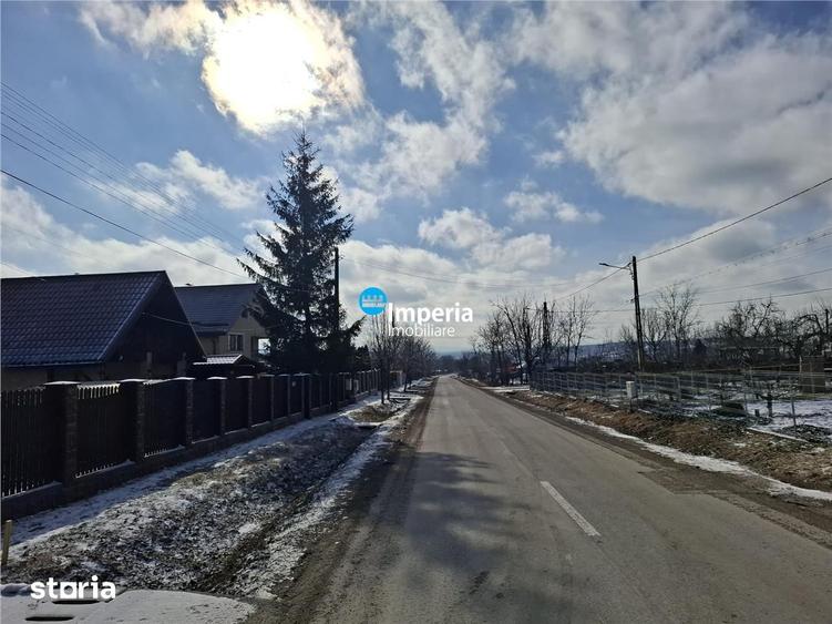 Teren de 1200 mp, în Aroneanu