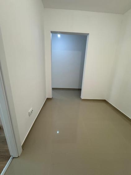 Etaj 4/10 - 2 camere decomandat - Alexandru - Zimbru - renovat - liber - 9