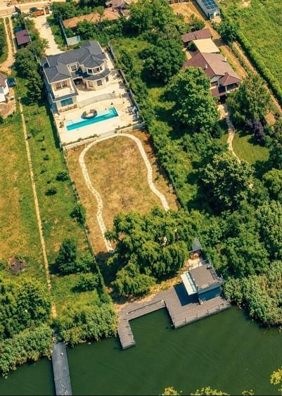 Casă individuală cu 5 camere cu Teren 2142 Mp în Snagov
