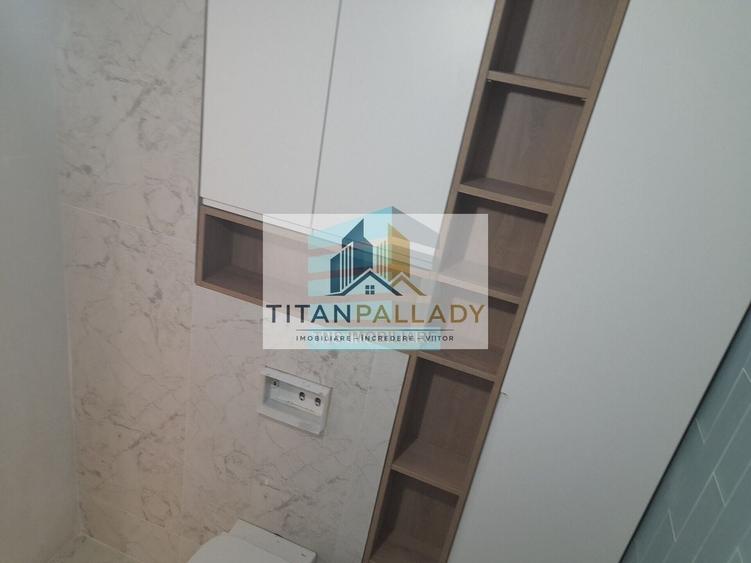 Apartament cu 4 camere decomandat în Titan