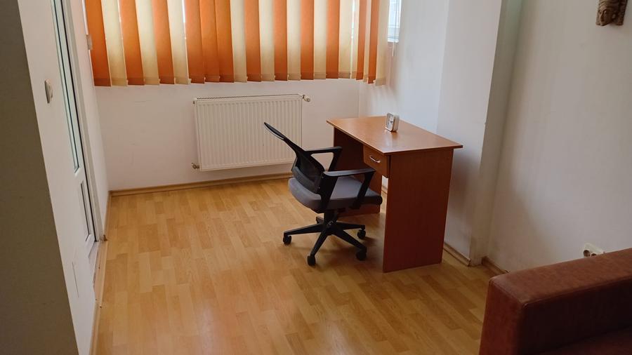 Apartament cu 2 camere semidecomandat în UTA