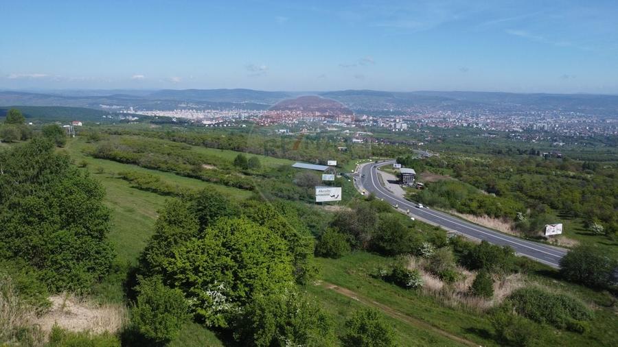 Teren Construcții intravilan de 2685 mp, în Feleacu