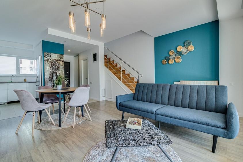 Duplex cu 4 camere cu Piscina în Tunari
