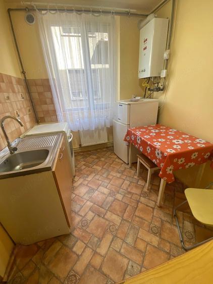 Apartament cu 2 camere decomandat în Ultracentral