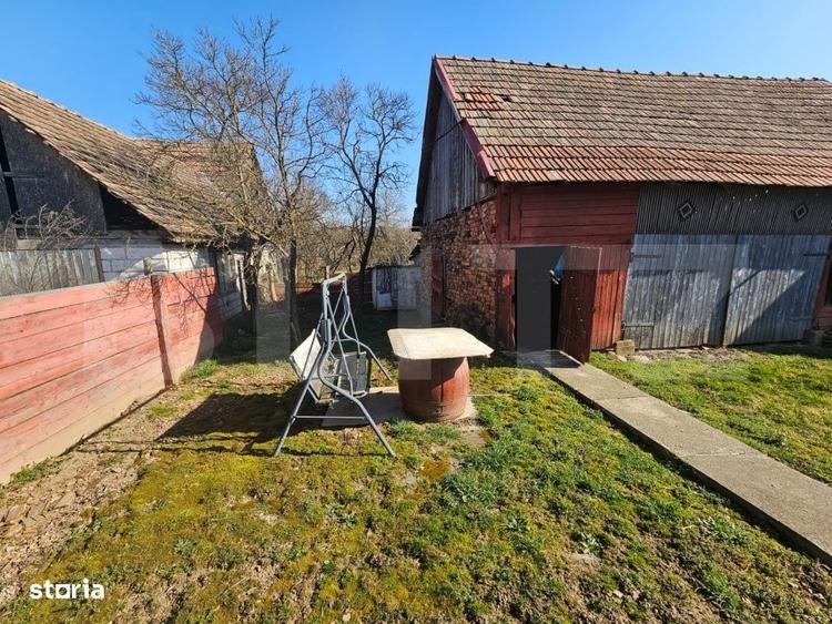 Casă cu 4 camere cu Teren 1000 Mp în Sâncel