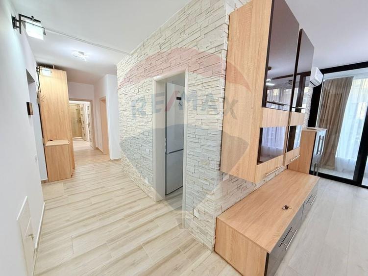 Apartament cu 3 camere decomandat, mobilat în Militari