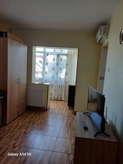 Garsonieră decomandată în Exterior Vest