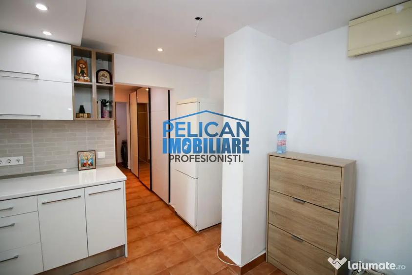 Apartament cu 3 camere decomandat, mobilat în E3