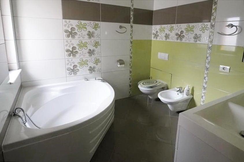 Casă individuală cu 5 camere cu Canalizare în Pipera