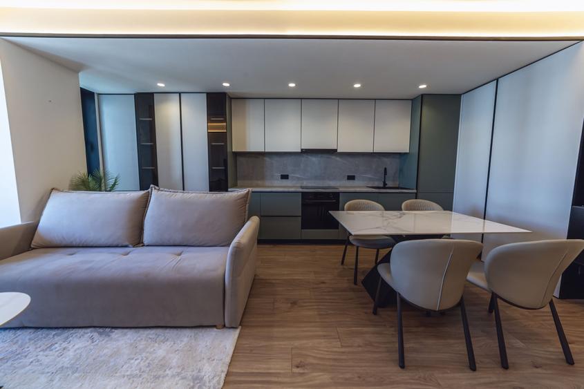 Apartament cu 2 camere decomandat, mobilat în Pipera