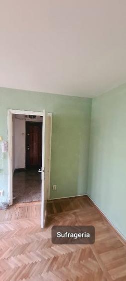 Apartament cu 2 camere semidecomandat în Iancului
