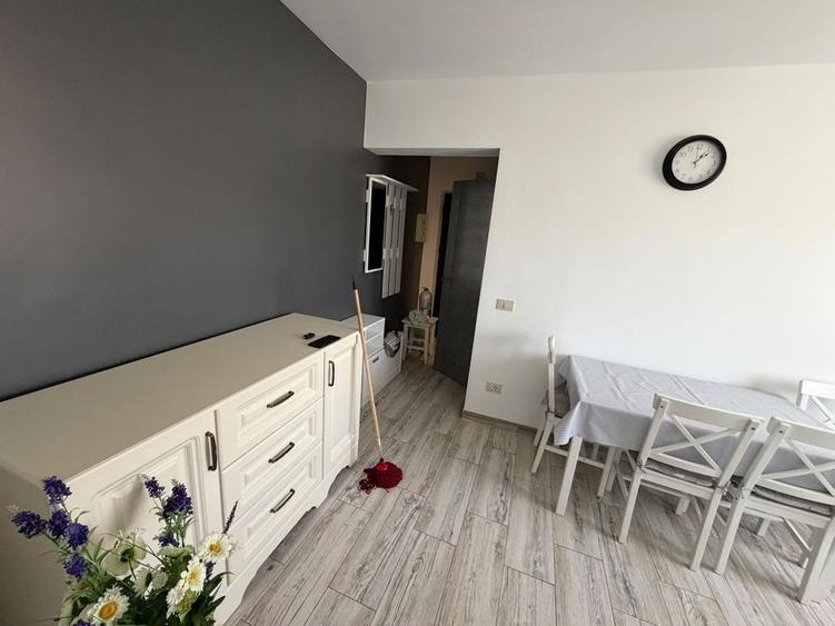 Apartament cu 2 camere semidecomandat în Exterior Vest
