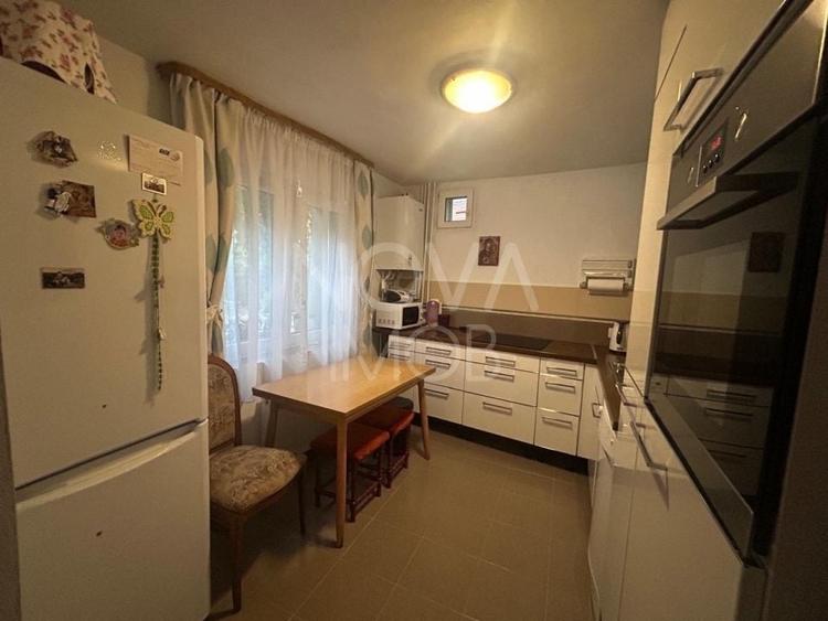 Casă individuală cu 7 camere cu Canalizare în Terezian