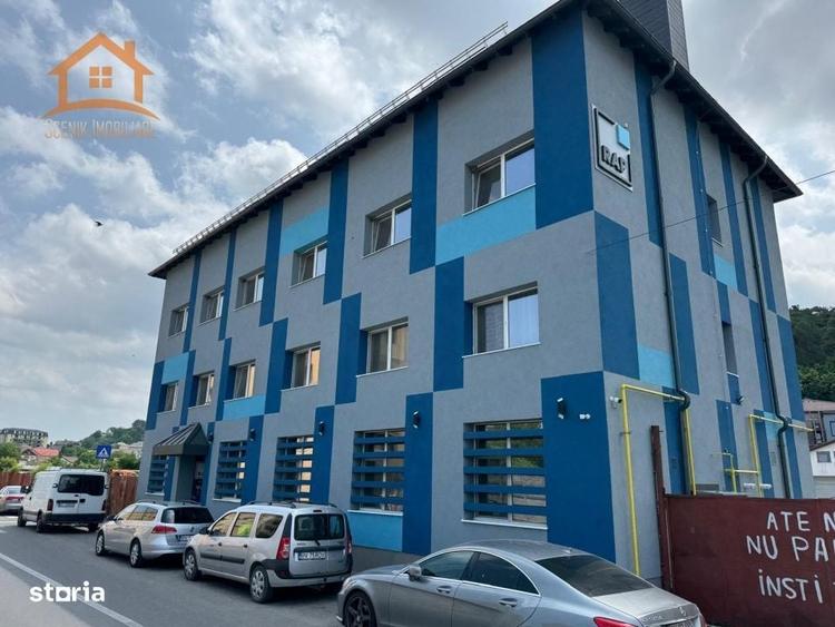 Spațiu comercial, de 450 mp, în Carierei