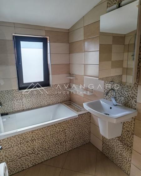 Apartament 4 camere, cartier Între Lacuri, loc de parcare - 12