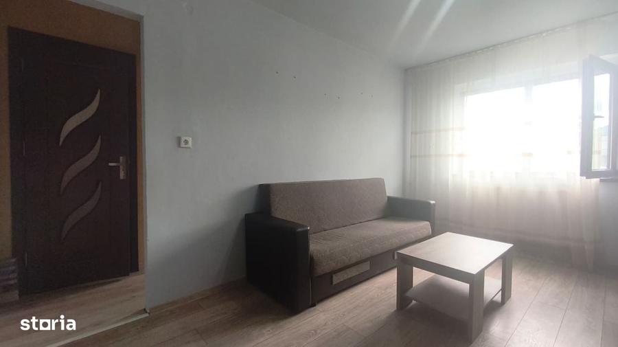 Apartament cu 4 camere în Dacia