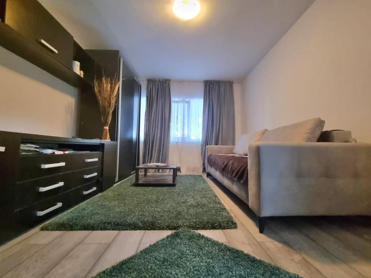 Ap. 2 camere decomandate/etaj 1/renovat acum/mobilat/utilat/Zona Nord - 3