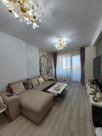Apartament cu 2 camere decomandat, mobilat în Kamsas