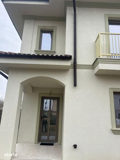 Apartament cu 4 camere în Giroc