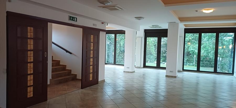Birou, de 435 mp, în Băneasa