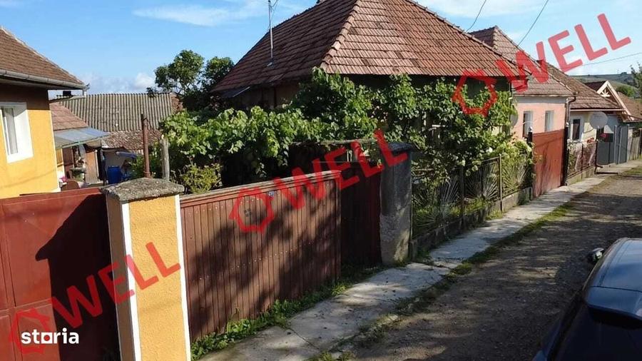 Casă cu 3 camere în Căpeni