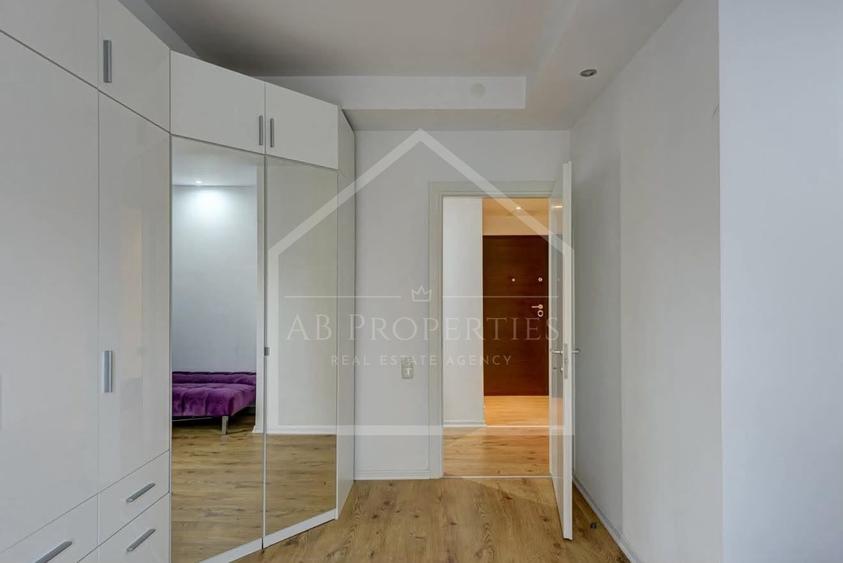 Apartament cu 3 camere decomandat, mobilat în Ștefăneștii de Jos
