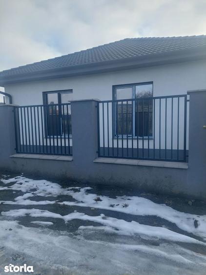 Casa finisata in Oncea ,toate utilita?ile, drum asfaltat!!! - 4