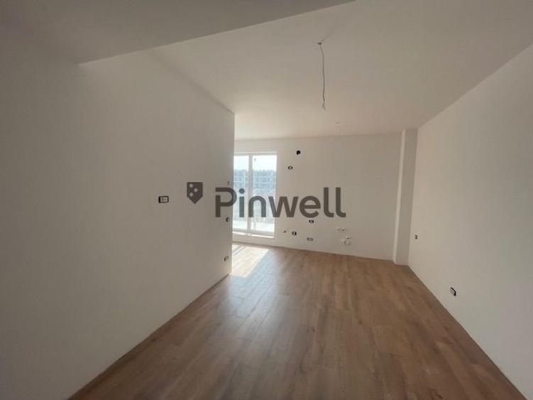 Apartament cu 2 camere decomandat în Pipera