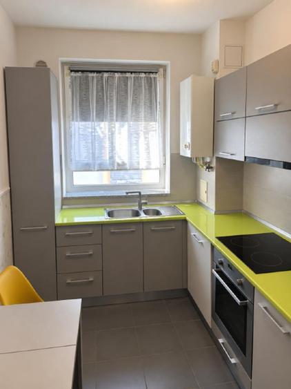 Apartament cu 2 camere decomandat, mobilat în Avantgarden