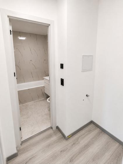 Apartament cu 2 camere semidecomandat, mobilat în Rahova