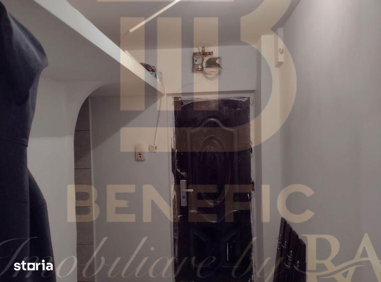 De vanzare apartament 2 camere, Ploiesti, Zona Baraolt - 1
