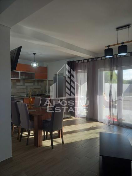 Duplex cu 4 camere cu Canalizare în Ghiroda