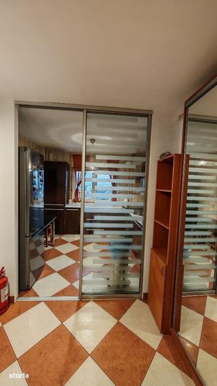 Apartament cu 2 camere în Brâncoveanu