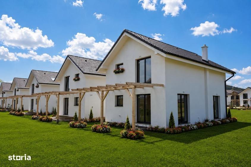 Casă cu 4 camere cu Teren 700 Mp în Sângeorgiu de Mureș