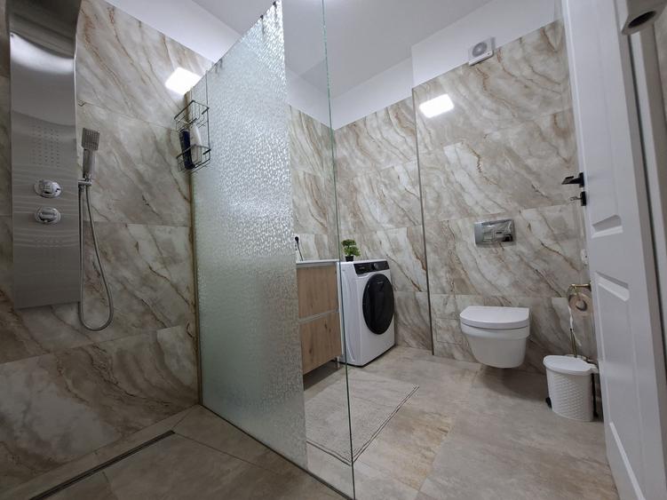 Apartament cu 2 camere decomandat în Tomis Nord