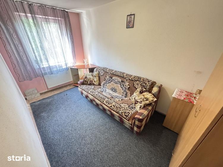 Apartament 3 camere zona Tomis Nord - Brotacei cu Centrala la Etajul 1 - 1