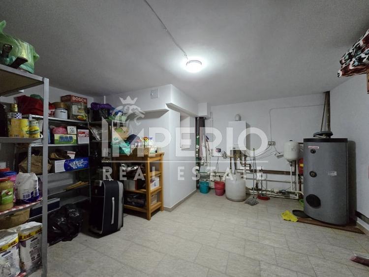 Casă individuală cu 5 camere cu Canalizare în Mănăștur