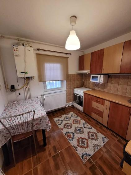 Apartament cu 2 camere decomandat în Sud